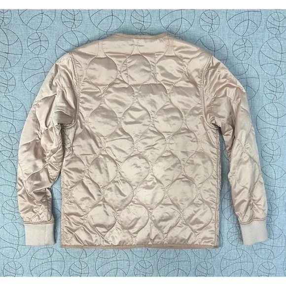 Abercrombie & Fitch Pink Satin Quilted Bomber Jacket / Women's Small - Picture 6 of 8